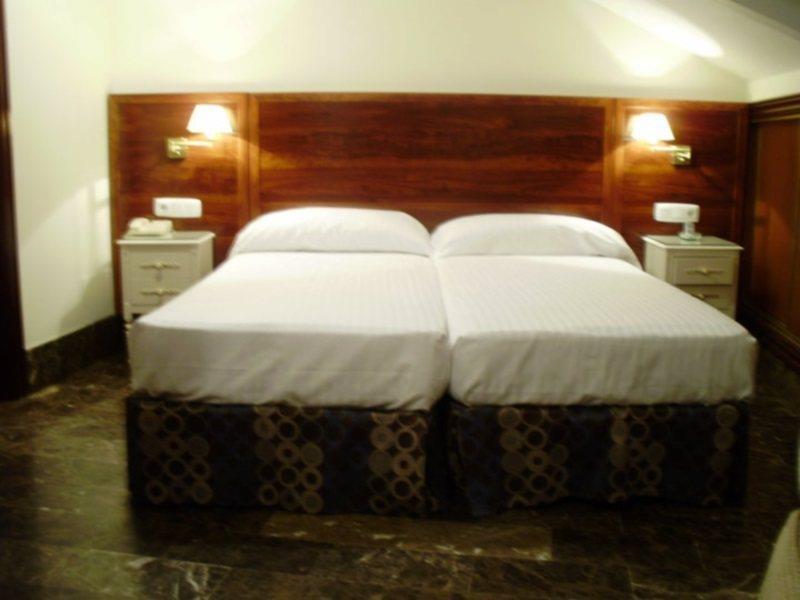 Hotel Boutique Catedral Valladolid Exterior photo