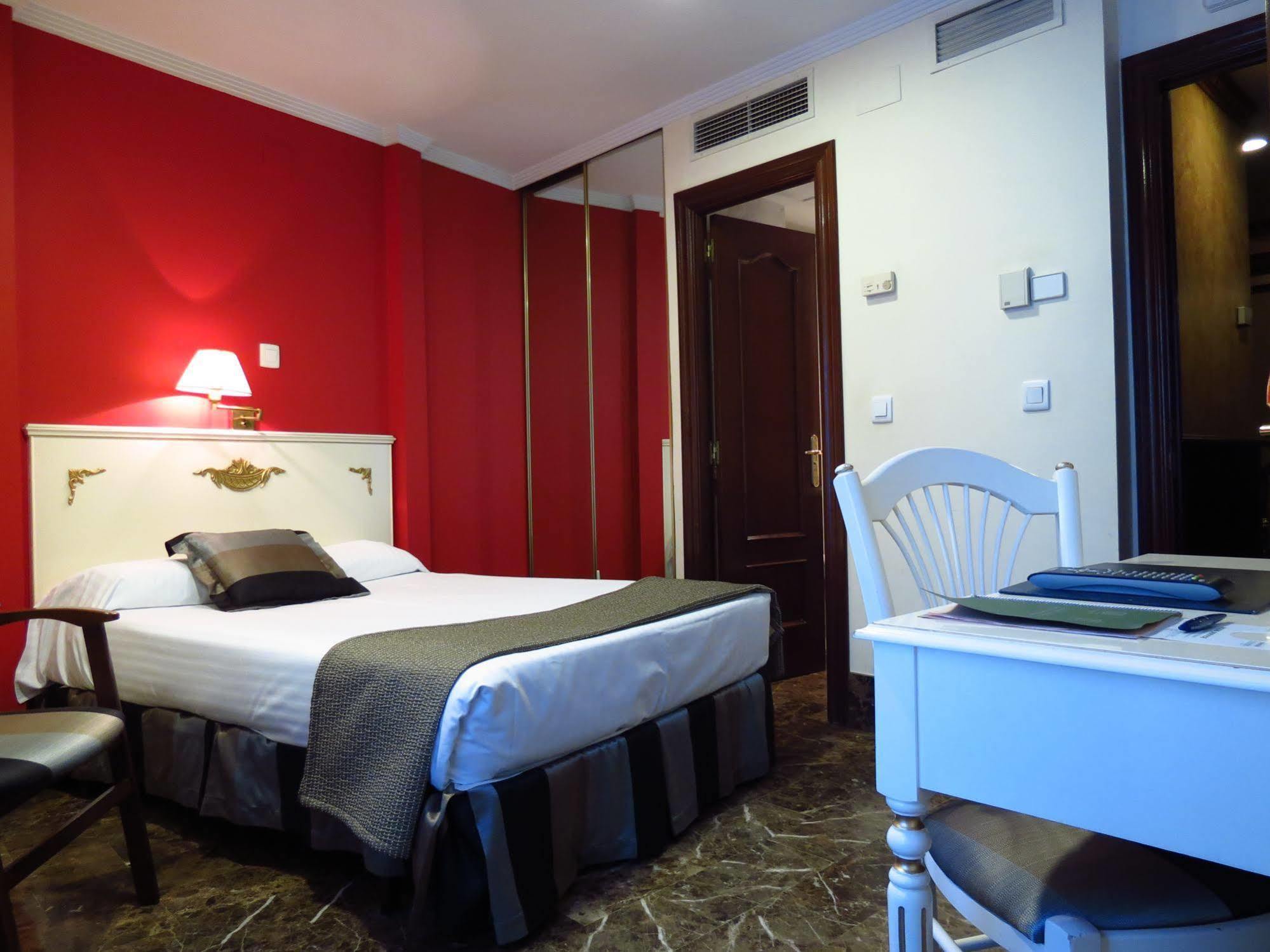 Hotel Boutique Catedral Valladolid Exterior photo